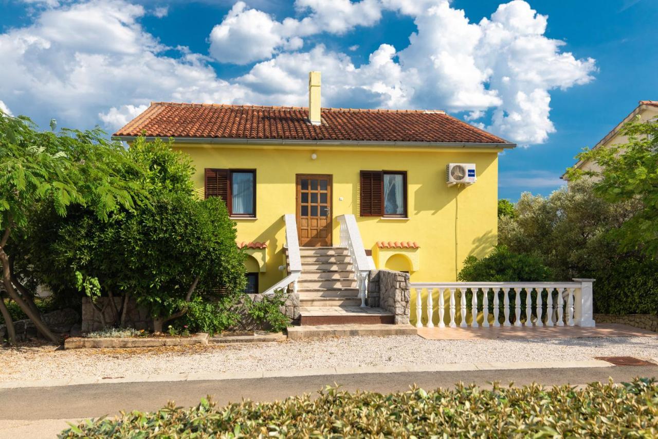 Apartment Drago *Cosy & Close To The Beach! Krk Town Esterno foto