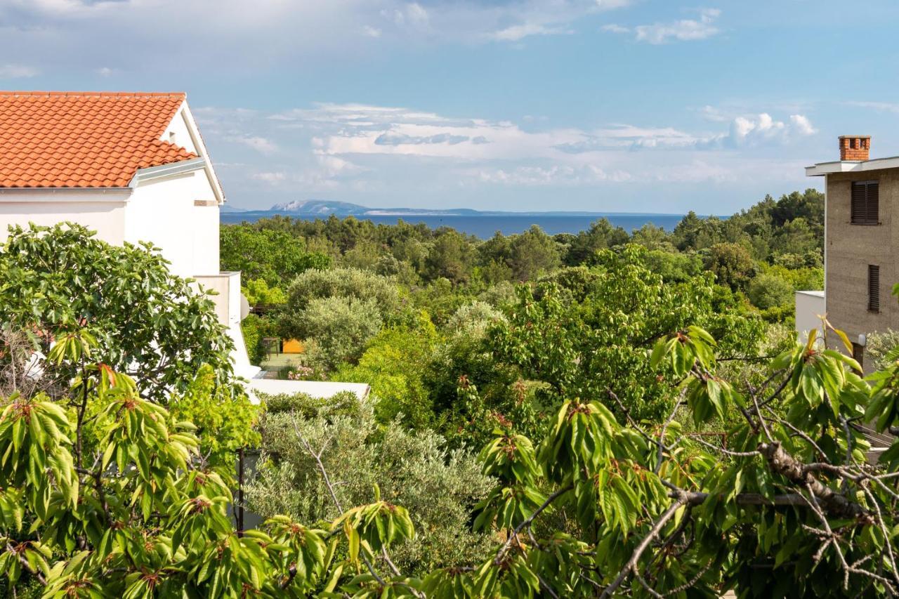 Apartment Drago *Cosy & Close To The Beach! Krk Town Esterno foto