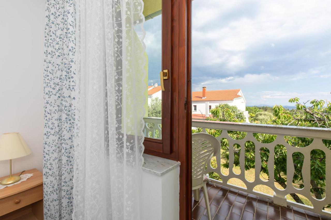Apartment Drago *Cosy & Close To The Beach! Krk Town Esterno foto