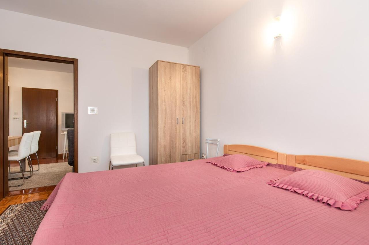 Apartment Drago *Cosy & Close To The Beach! Krk Town Esterno foto
