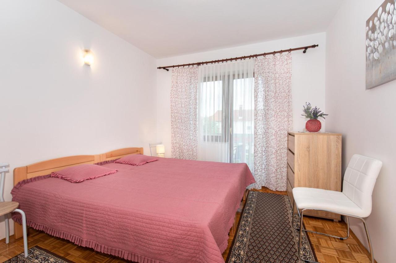 Apartment Drago *Cosy & Close To The Beach! Krk Town Esterno foto