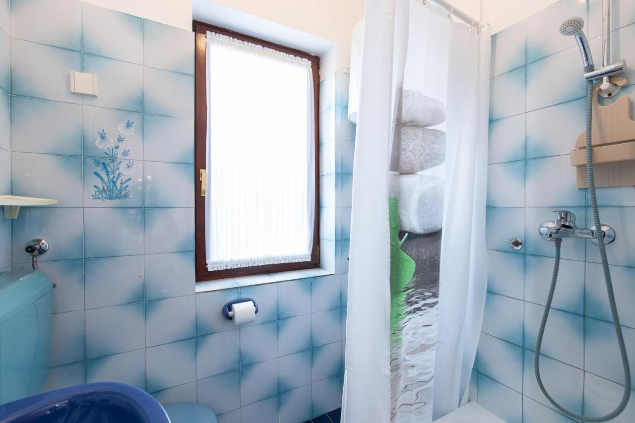Apartment Drago *Cosy & Close To The Beach! Krk Town Esterno foto