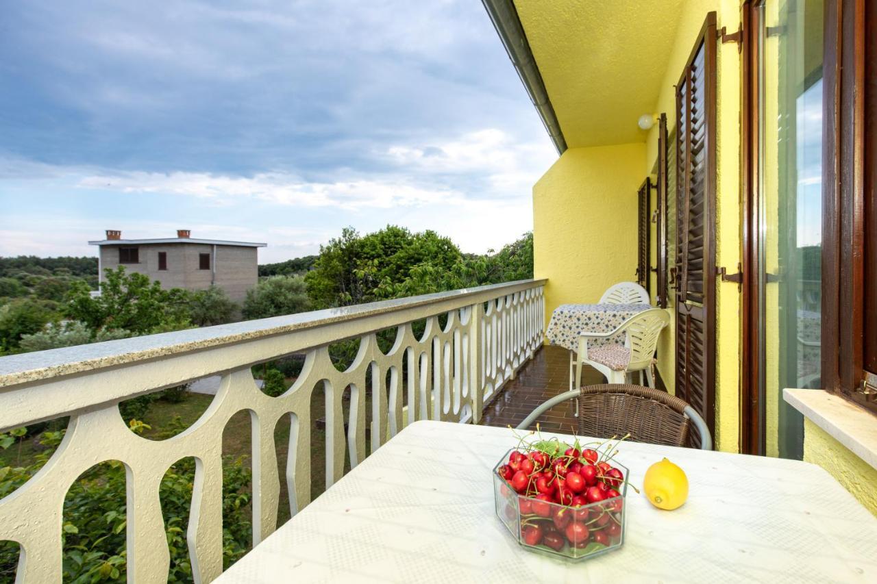 Apartment Drago *Cosy & Close To The Beach! Krk Town Esterno foto