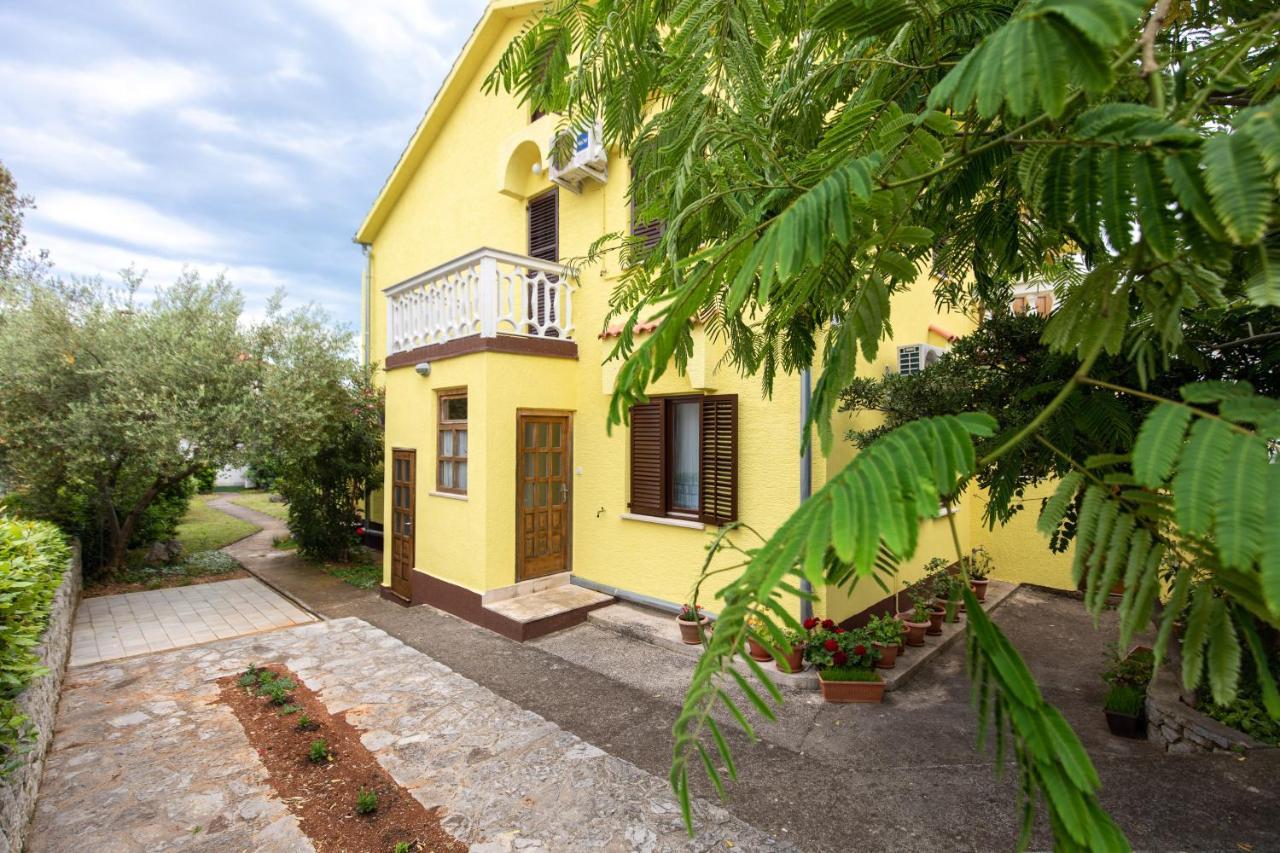 Apartment Drago *Cosy & Close To The Beach! Krk Town Esterno foto