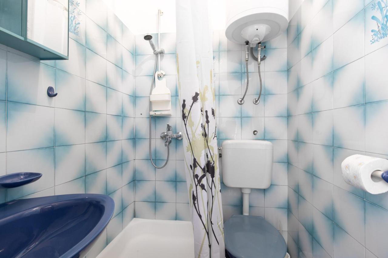Apartment Drago *Cosy & Close To The Beach! Krk Town Esterno foto
